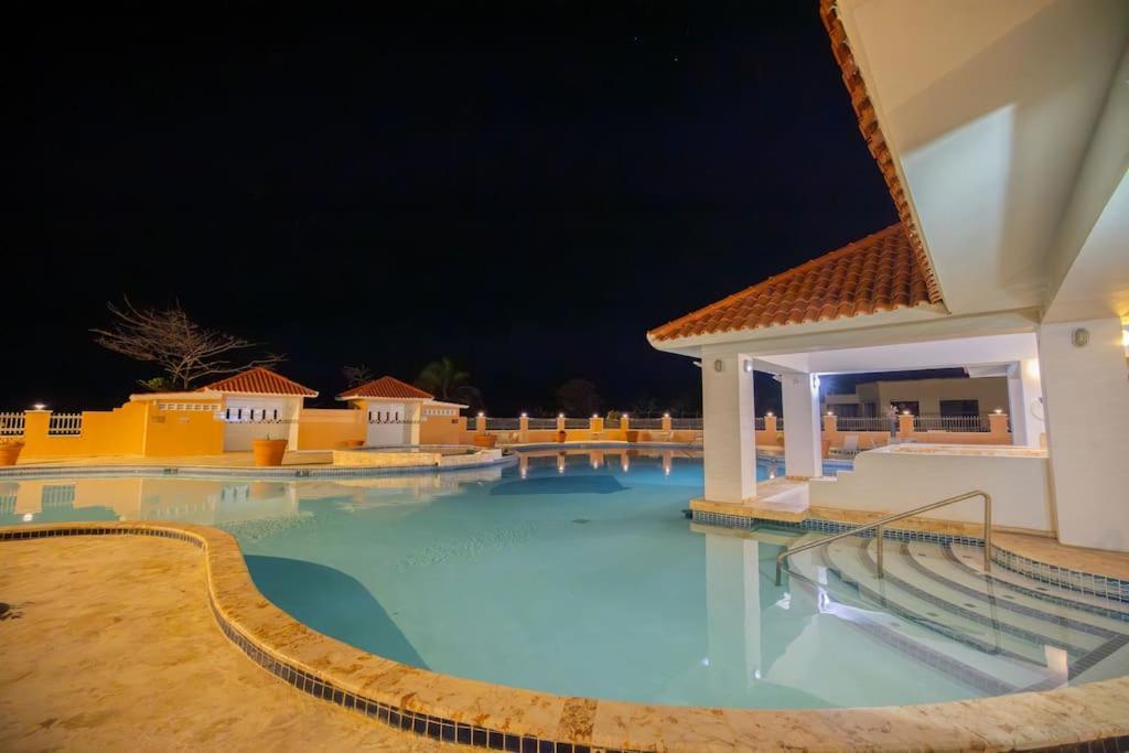 Golden Dreams Studio 1St Floor 101B Isabela Exterior photo